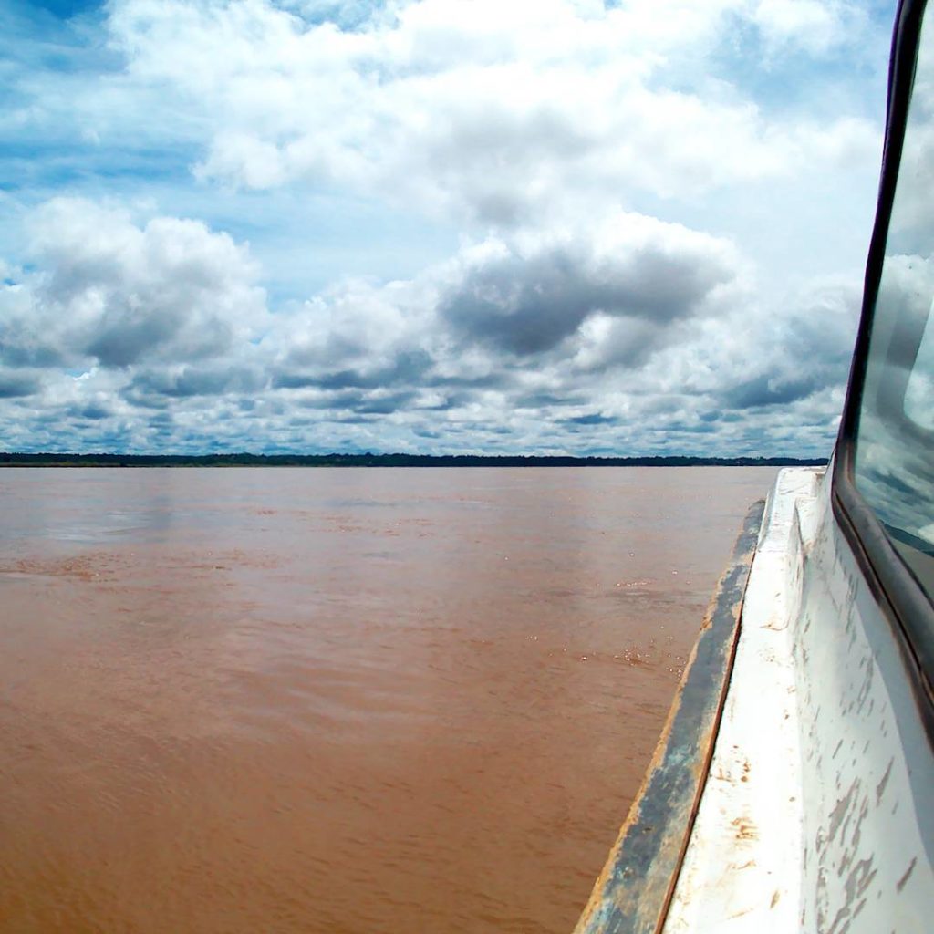 amazon river napo river border crossing iquitos Perú el coca ecuador