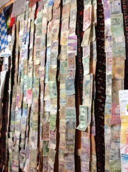Istanbul Mavi Hostel money wall