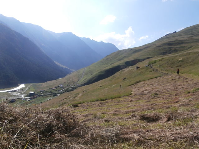 Omalo Tusheti hills georgia dartlo