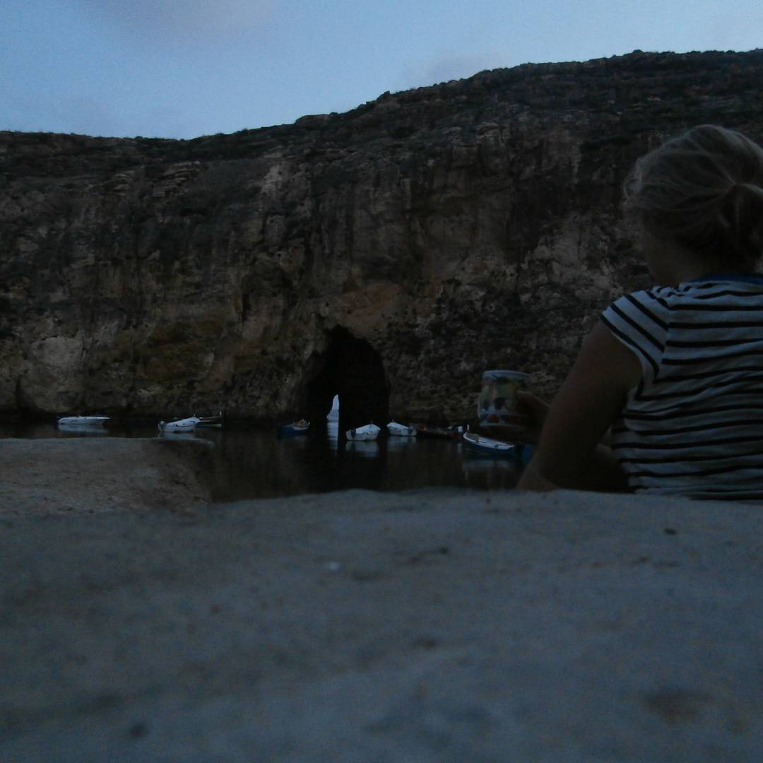 Dwejra gozo malta freecamping wildcamping coffee hitchhiking