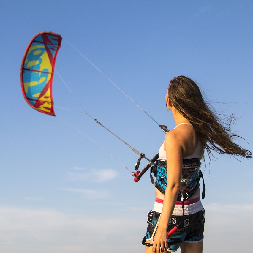 Kiteboarding.com Guide to keeping Your Hands Warm 