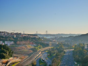 Airplane spotting aguas livres aqueduct