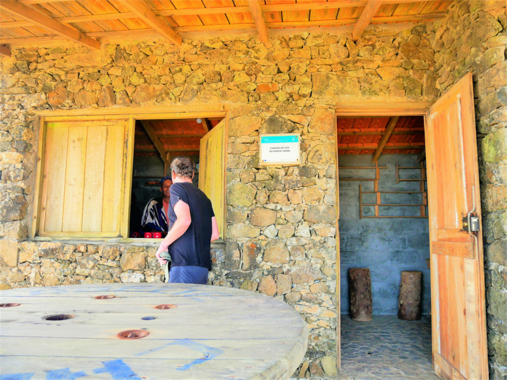 Cabana de chá do monte verde cabo mountain coffee café hiking peak relax view