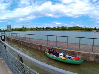 29 Day 13 Ingolstadt to Vohburg kayak canoe lock sluice self-service