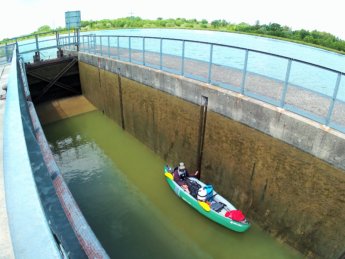 32 Day 13 Ingolstadt to Vohburg kayak canoe lock sluice self-service