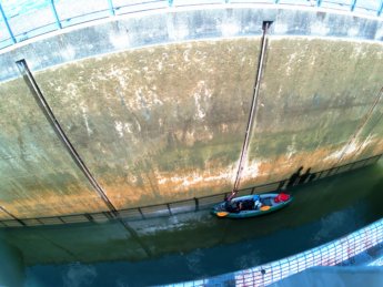 34 Day 13 Ingolstadt to Vohburg kayak canoe lock sluice self-service