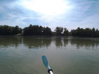 Day 46 Harta Paks Danube kayak 6