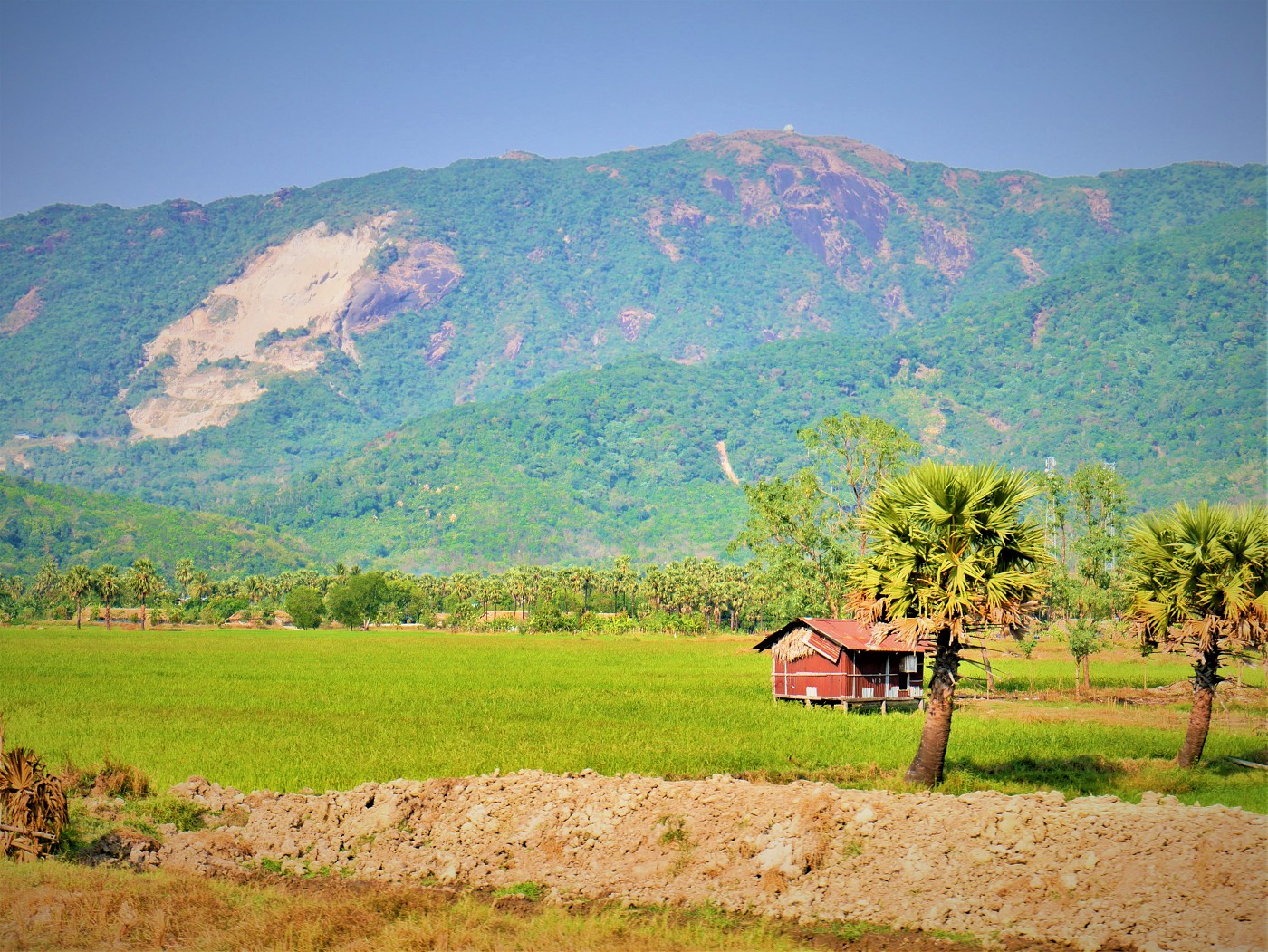 Myanmar train yangon mawlamyine 30