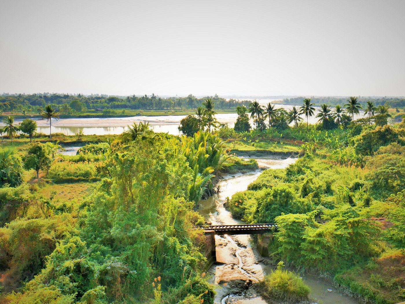 Myanmar train yangon mawlamyine 33