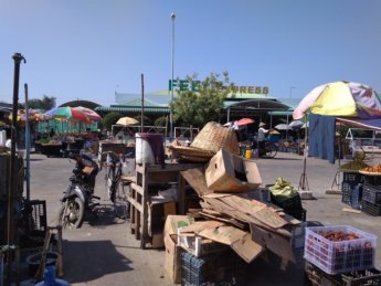 21 hitchhiking myanmar nyaung-u old bagan to Naypyitaw