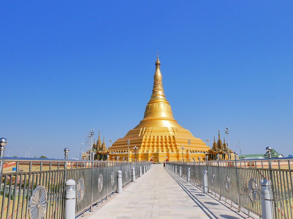 pagoda deck uppatasanti elevator