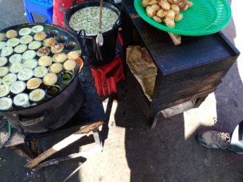 naypyitaw poffertjes myoma market myanmar hawker stall street food night market