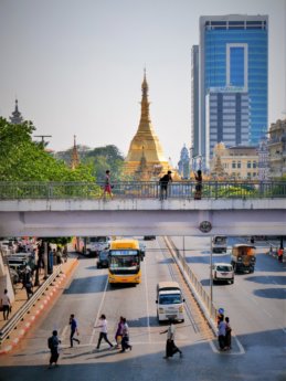 14 sule pagoda yangon myanmar itinerary