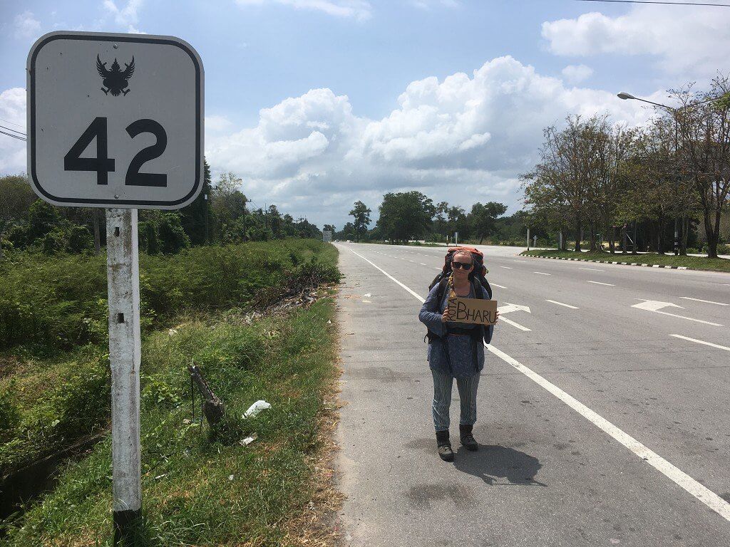 Narathiwat hitchhiking to Kota Bharu Thailand Malaysia border