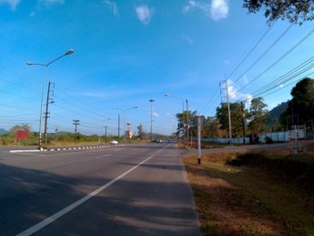 Hitchhiking from Ao Nang to Ranong Thailand 2