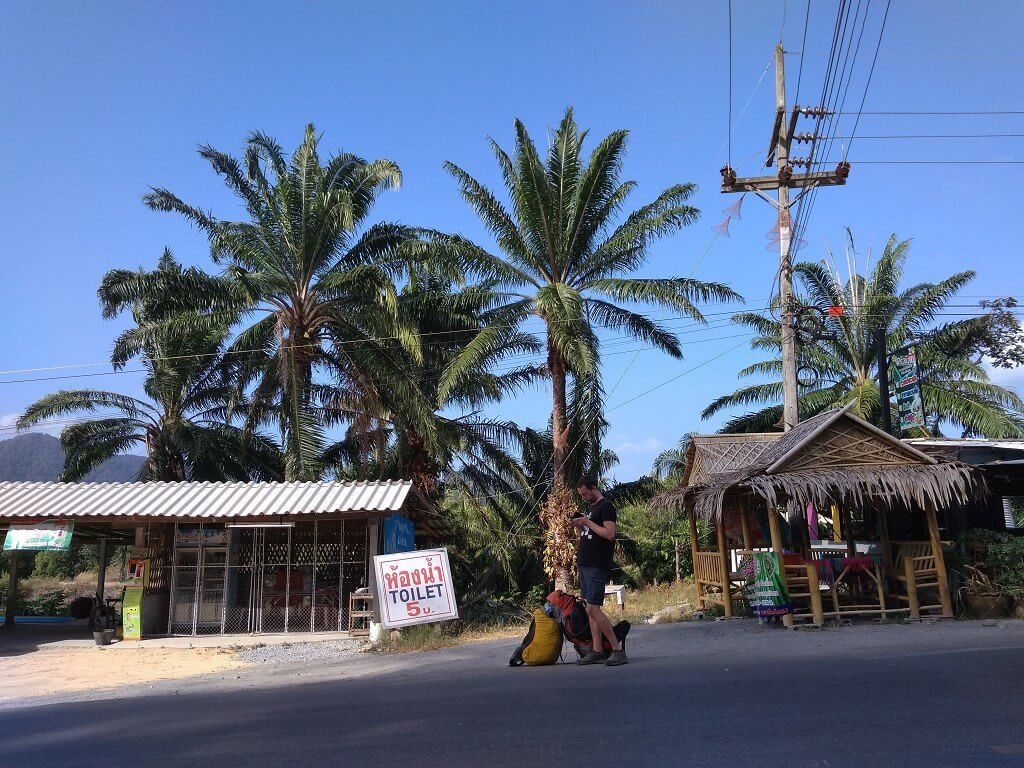 Koh Lanta to Hat Yai hitchhiking Thailand phone pics 3