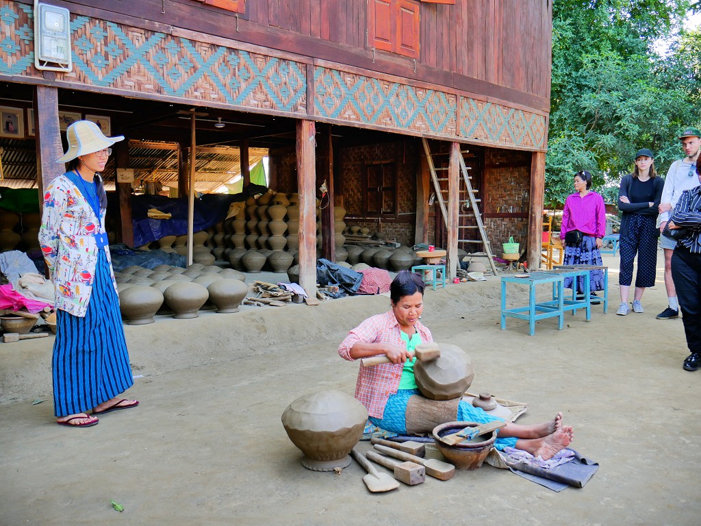 Irrawaddy river cruise mandalay to bagan 17