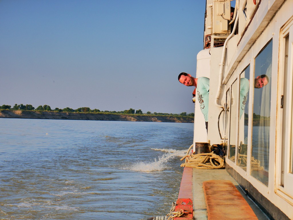 Irrawaddy river cruise mandalay to bagan 25