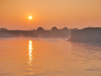 Irrawaddy river cruise mandalay to bagan 5