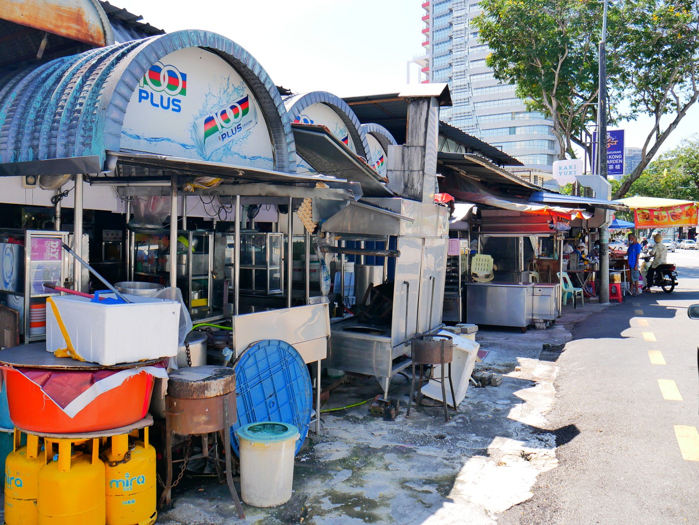 12 may hawker stands