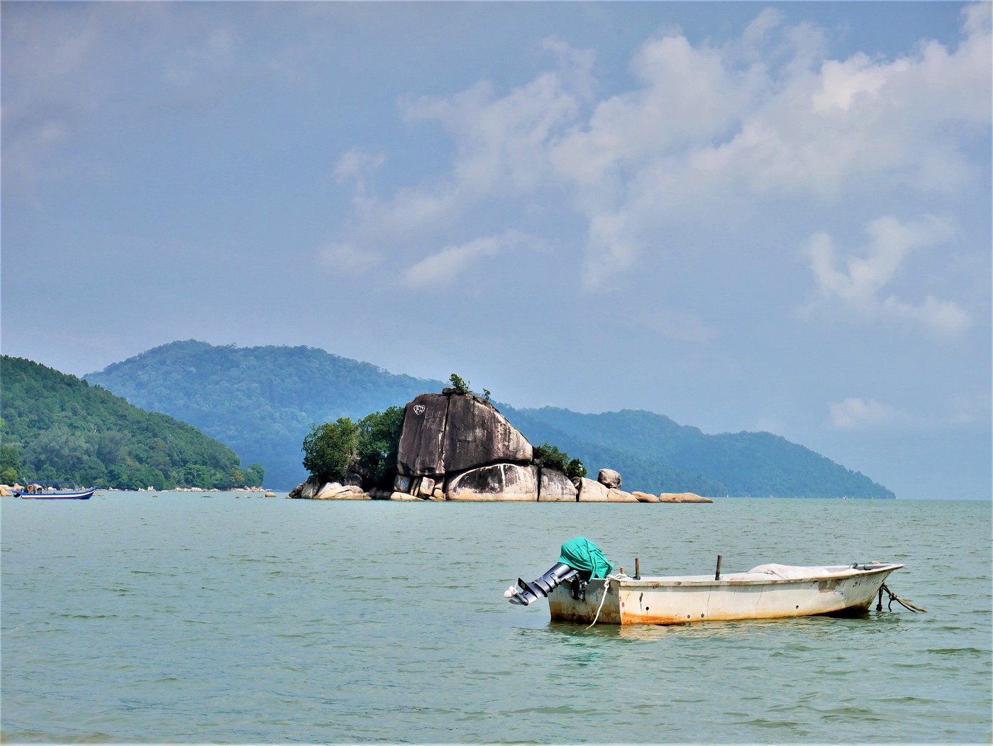 Pantai Batu Ferringi 2