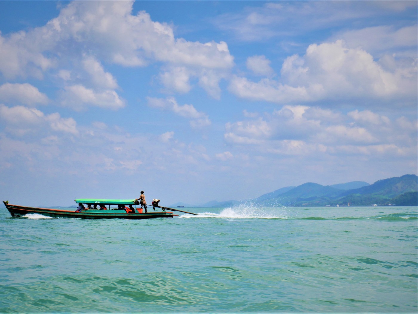 Kawthaung Myanmar to Ranong Thailand border crossing Kraburi Pak Chan river 10