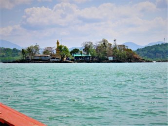 Kawthaung Myanmar to Ranong Thailand border crossing Kraburi Pak Chan river 11