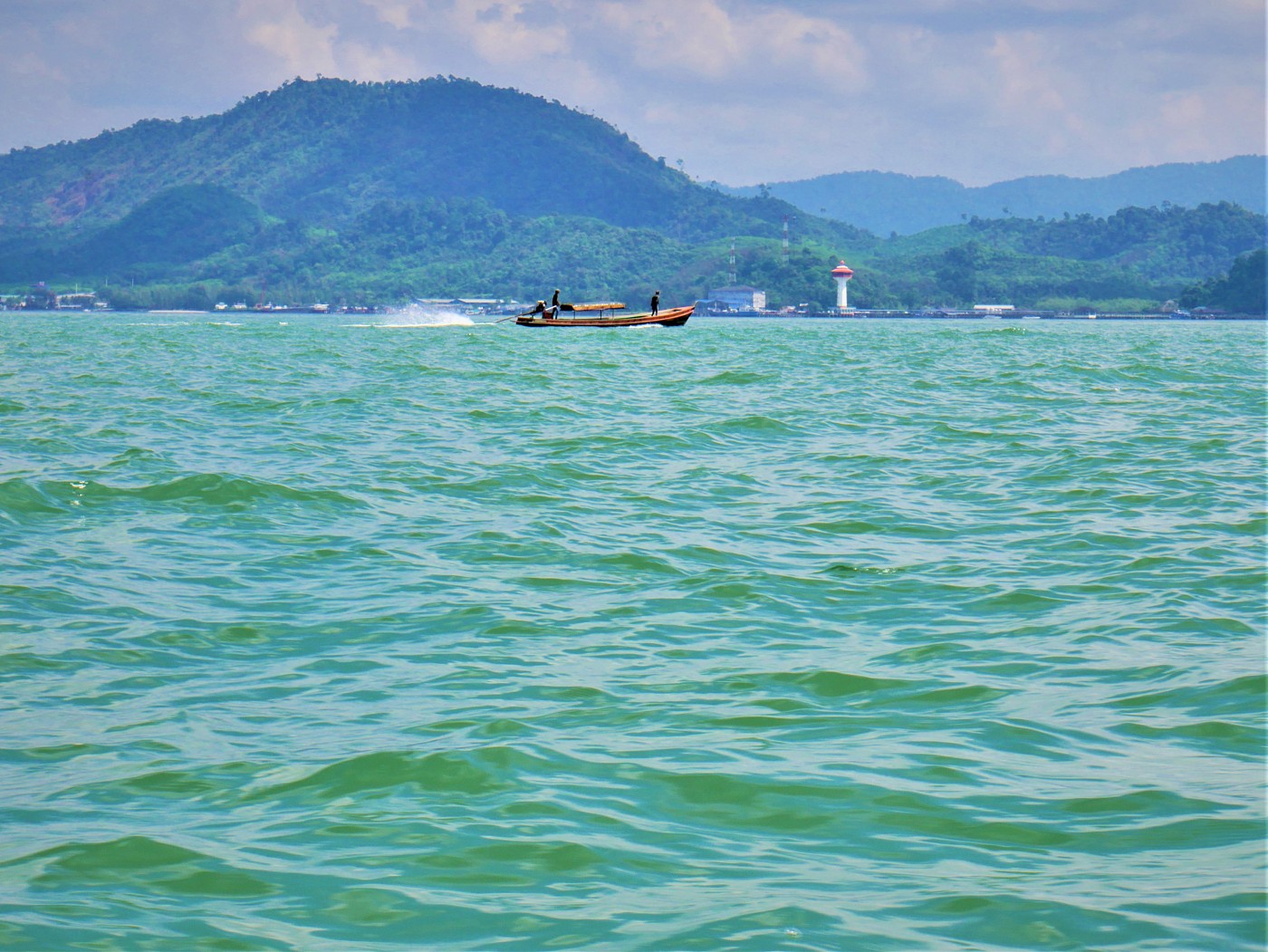 Kawthaung Myanmar to Ranong Thailand border crossing Kraburi Pak Chan river 9