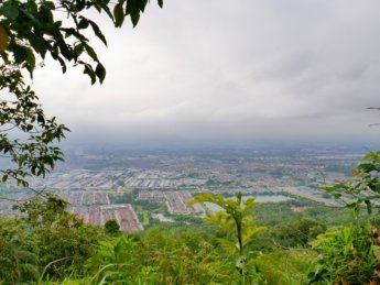 Viewpoint Bukit Kledang hiking area Ipoh Malaysia