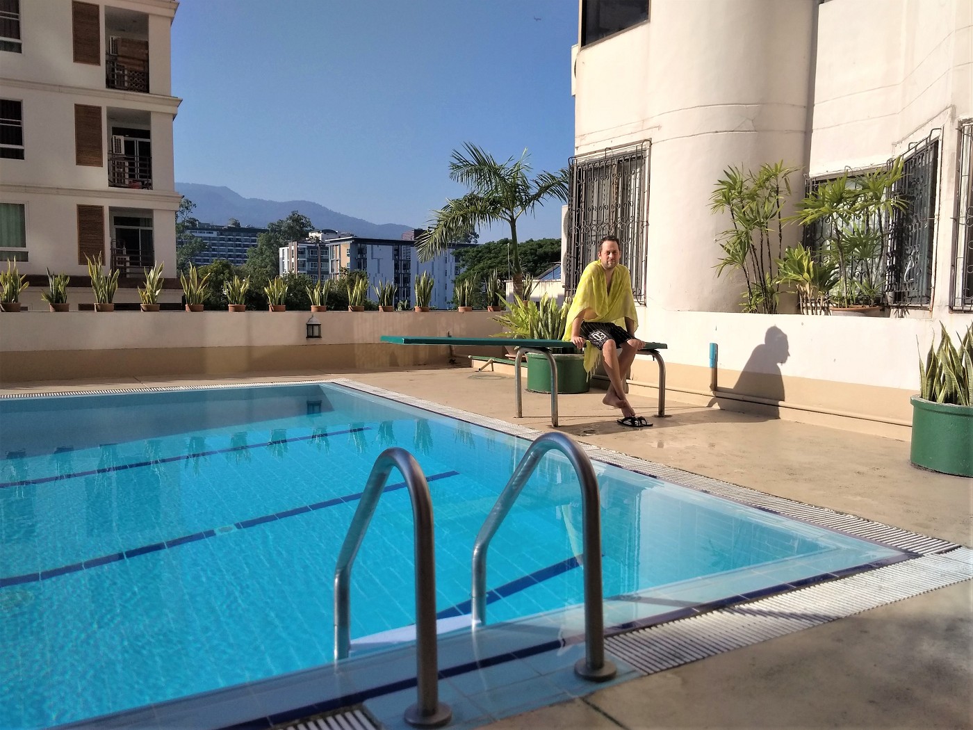 swimming pool nakornping condominium chiang mai 2