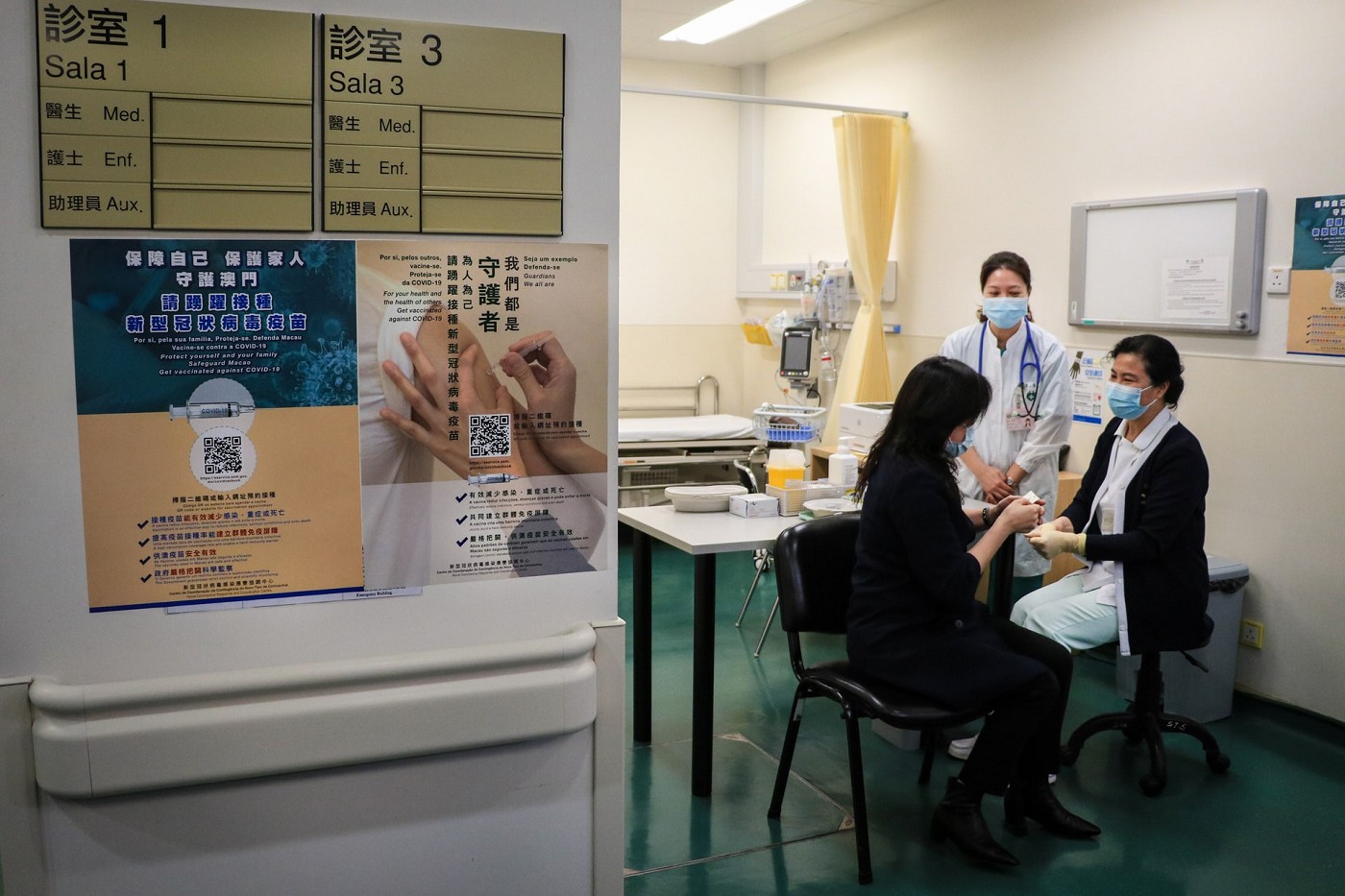 Macau covid-19 vaccination Sinovac or Sinopharm