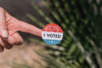 philip goldsberry I voted sticker us elections stock photo