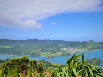 motorbike scooter rental azores road trip São Miguel lakes sete cidades spring