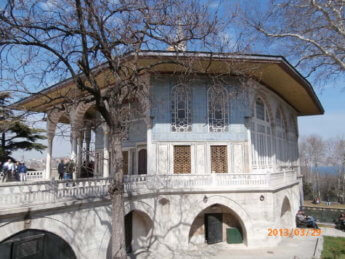 11 Topkapı Palace pavillion 2013