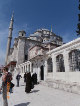 21 Fatih Mosque visit 2013 exterior view non-muslim visit