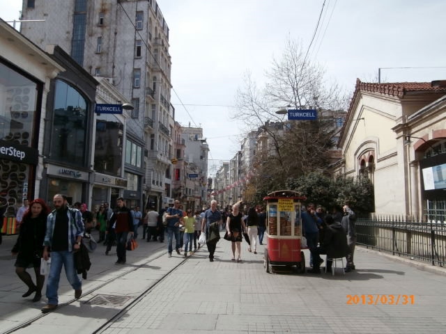 21 istiklal avenue simit 2013