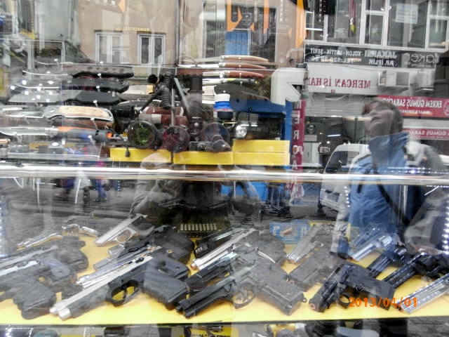23 gun shop in istanbul nearby grand bazaar