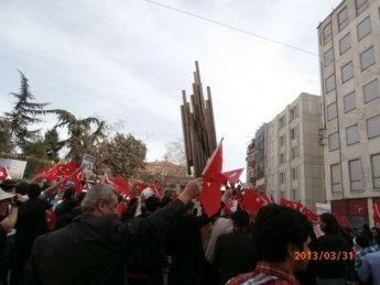 24 protest or demonstration istiklal street turkish flags 2013