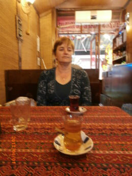 24 tea with mom nearby grand bazaar 2013