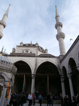 36 yeni valide mosque in 2013 tourism