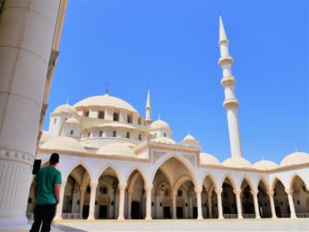 18 Jonas riwaq colonnade Sheikh Zayed Grand Mosque Fujairah main dome complex cascade