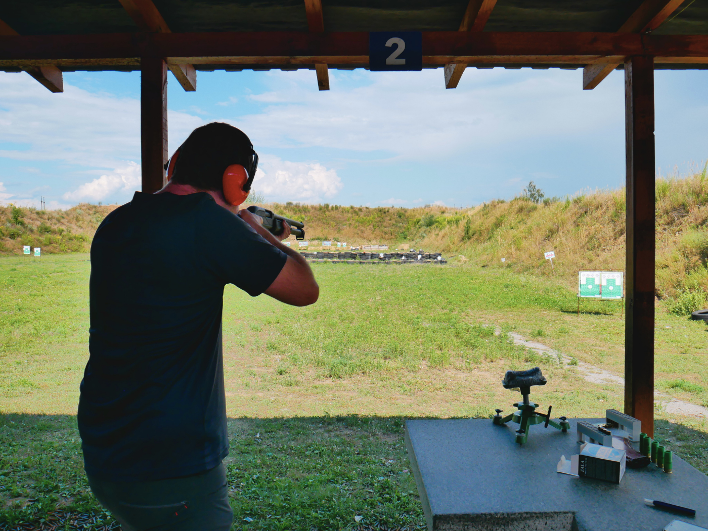 Jonas shooting shotgun