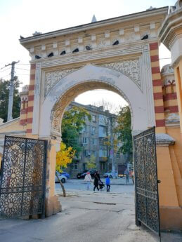 15 Ottoman gate Odesa nearby cable car