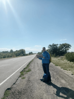 hitchhiking henichesk southern ukraine m18