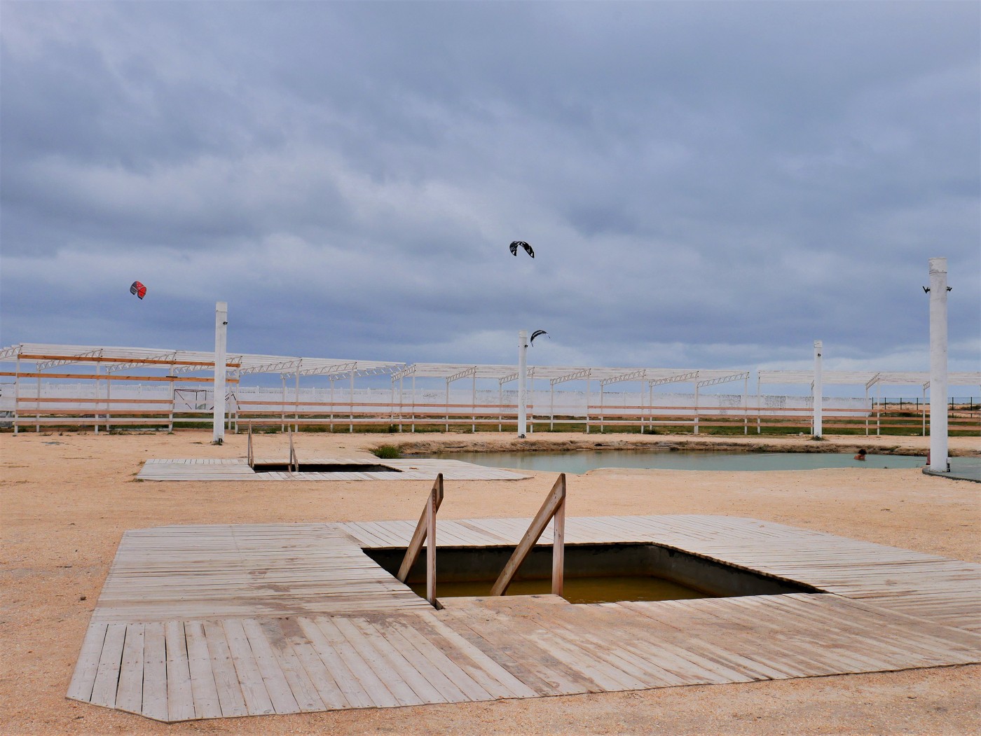 4 Heniches'k hot springs cold baths banya culture Arabat spit Shchaslyvtseve