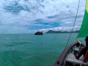 6 sailing to Crystal Rock at Île aux Bénitiers Mauritius