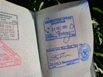 90 + 90 days 180 day tourist visa Mauritius island passport stamp extension - Как продлить туристическую визу на Маврикии