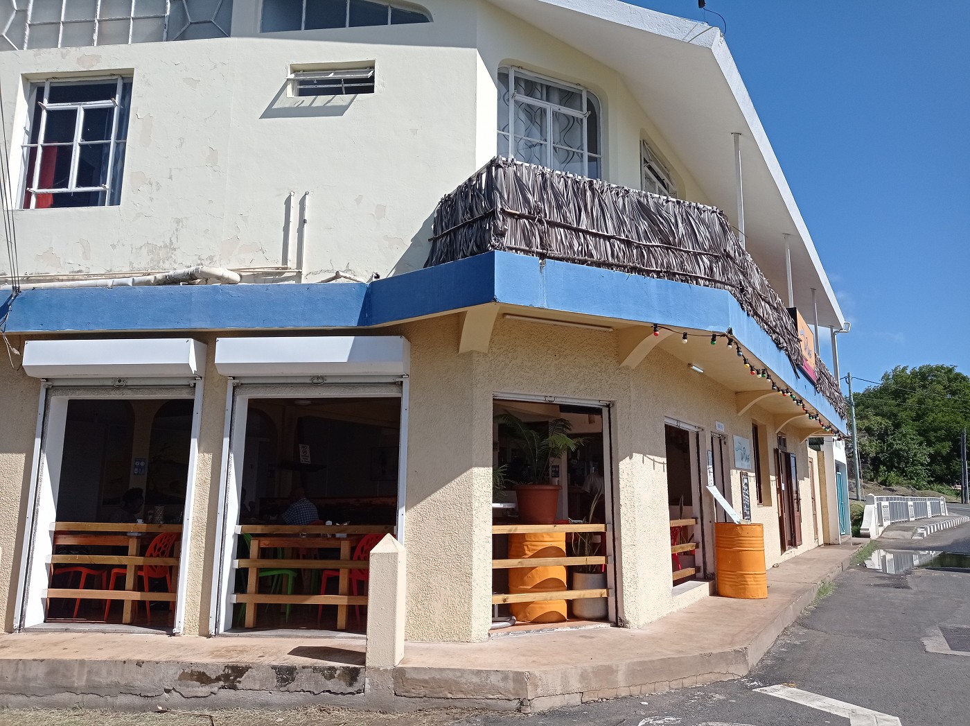 La Plage Anse aux Anglais resto bar Rodrigues exterior
