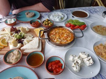 Van kahvaltı Istanbul Turkish breakfast-Yunus Emre Teras Cafe