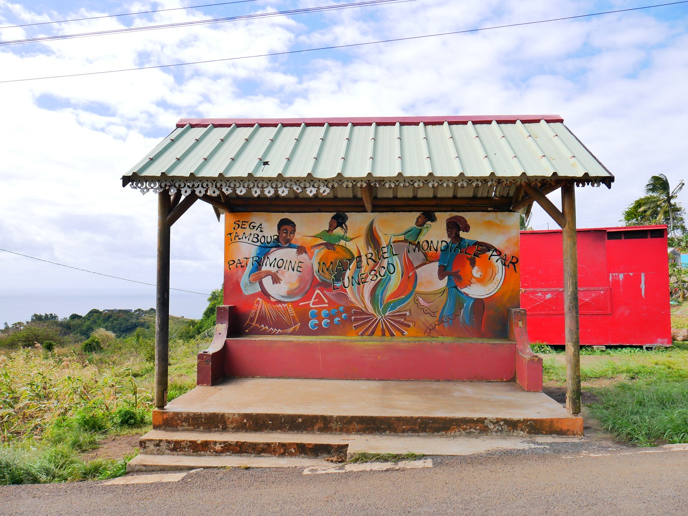 1 Rodrigues bus shelter sega tambour